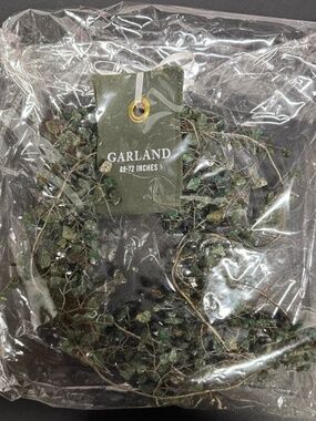 Anthropologie Terrain Stone Jade Garland 69 to 72 Inches (Z26e)